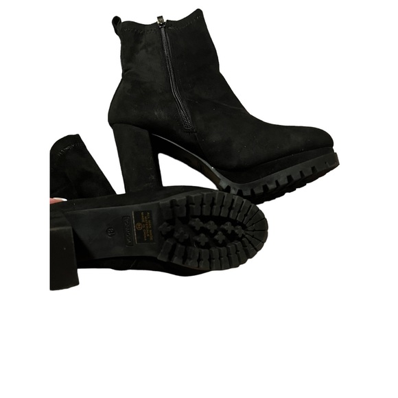 NIB Top Moda 8-1/2 platform faux suede bootie - Picture 5 of 6